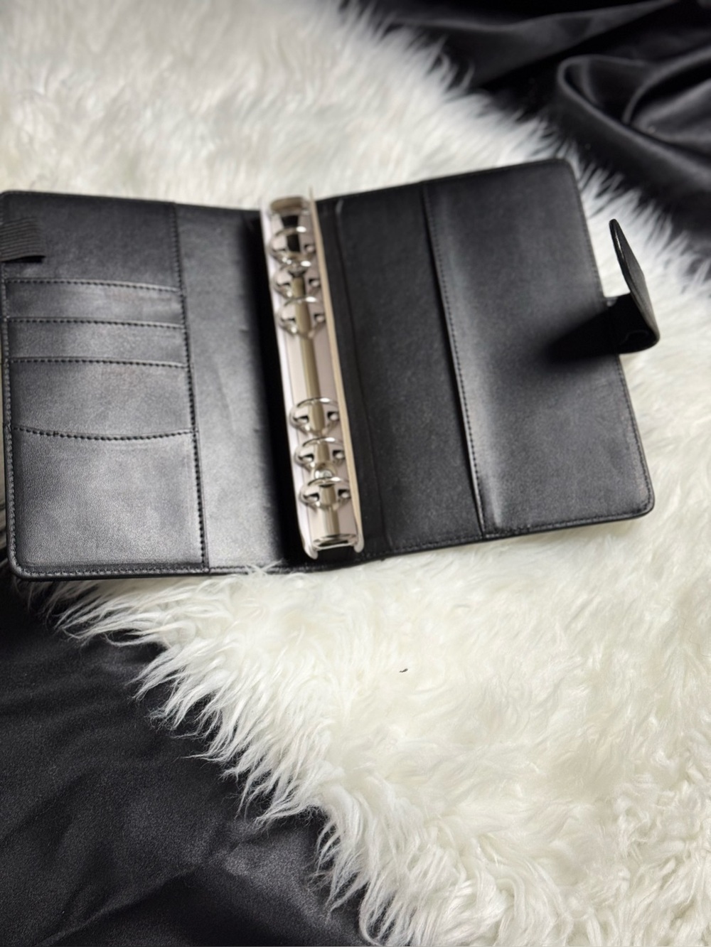 Classic Black faux leather binder /budget binder - Picture 2 of 3